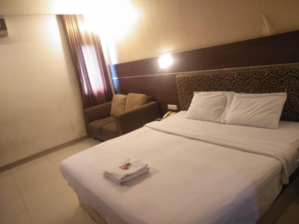 Penthouse Hotel Jakarta Kültér fotó